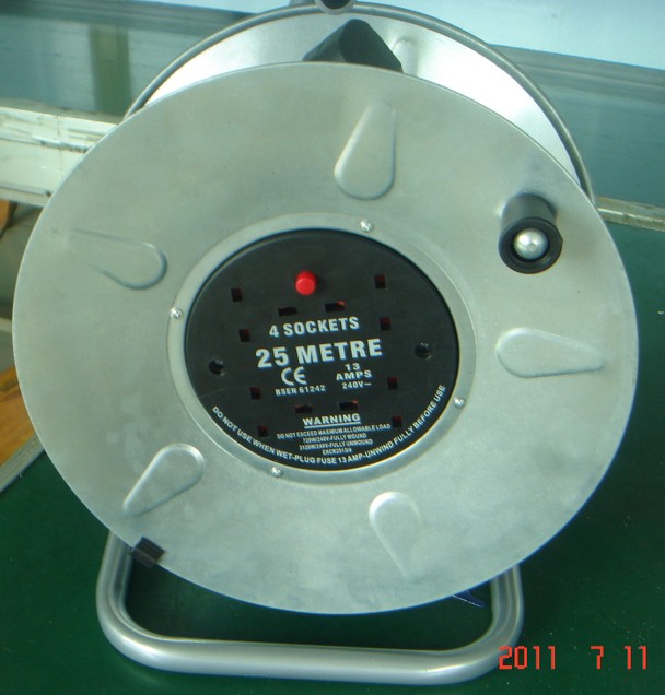 Cable reel for UK